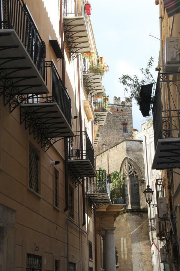 Cocciu D'Amuri Holiday House Apartment Palermo Exterior photo